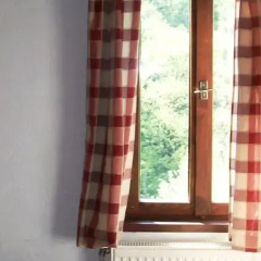 Отель Dzhelepova Guest House- Pool Access Болгария, Боженци - отзывы, цены и фото номеров - забронировать отель Dzhelepova Guest House- Pool Access онлайн комната для гостей фото 2