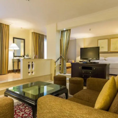 Grand Excelsior Hotel Deira 4* Стандартный номер с различными типами кроватей фото 7
