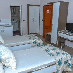 Апартаменты White Rose Apartments Номер Делюкс с разными типами кроватей фото 17