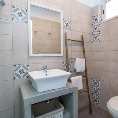 Отель Alexander Studios & Suites - Adults Only ванная