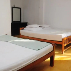 Traveller's Home Hotel 3* Бунгало с различными типами кроватей фото 7