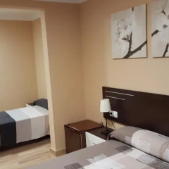 Отель Pension Restaurante AVENIDA 3* Стандартный номер с различными типами кроватей фото 7