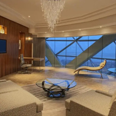Отель Andaz Capital Gate Abu Dhabi – a concept by Hyatt 5* Представительский люкс с различными типами кроватей фото 2