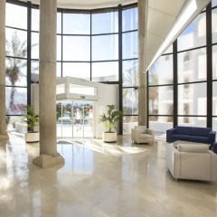Hotel Cala d'Or Gardens интерьер отеля