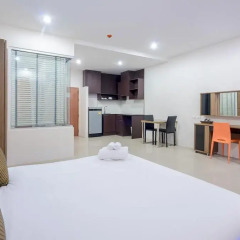 Отель Chic Residences at Karon Beach 2* Студия с различными типами кроватей
