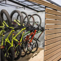 Отель Fin Surf House спортивное сооружение