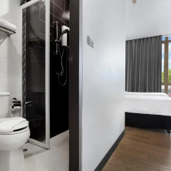 Отель D Varee Xpress Makkasan 3* Стандартный номер фото 18