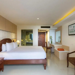 Отель Chanalai Garden Resort, Kata Beach 4* Улучшенный номер с двуспальной кроватью фото 7
