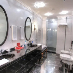 Отель Lake Palace в номере