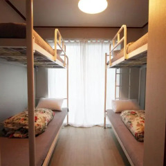 Отель Cheongdam Guest House 2* Кровать в женском общем номере с двухъярусной кроватью фото 2