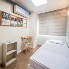 Хостел Itaewon Inn Стандартный номер с различными типами кроватей (общая ванная комната) фото 4