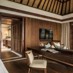 Отель Four Seasons Resort Bali at Jimbaran Bay 5* Вилла с различными типами кроватей фото 9