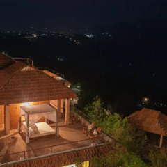 Отель Dwarikas Resort - Dhulikhel Непал, Дхуликхел - отзывы, цены и фото номеров - забронировать отель Dwarikas Resort - Dhulikhel онлайн балкон