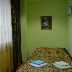 Hotel Oktyabr'skaya On Belinskogo Стандартный семейный номер разные типы кроватей фото 2