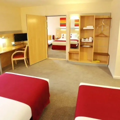 Отель Holiday Inn Express Birmingham Redditch 3* Стандартный номер с различными типами кроватей фото 3