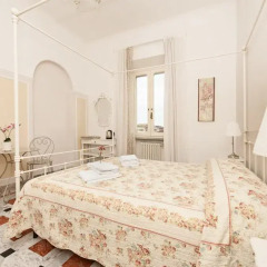 Отель Santa Maria Maggiore House 3* Апартаменты с различными типами кроватей фото 14