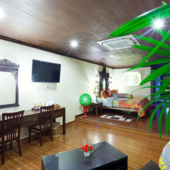 Отель Tropica Bungalow Resort 3* Семейный номер Делюкс с различными типами кроватей фото 6
