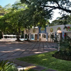Отель Bourbon Cataratas Convention & Spa Resort парковка
