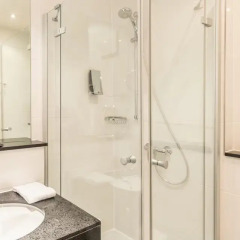Отель Ramada by Wyndham München Airport 3* Стандартный номер разные типы кроватей фото 4