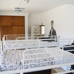 Hostel & Surfcamp 55 Кровать в общем номере двухъярусные кровати