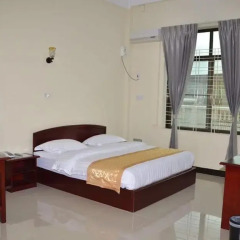 Lashio Galaxy Hotel 2* Номер Делюкс с различными типами кроватей фото 5