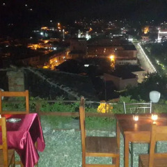 Отель Guest house Hava Baci Албания, Берат - отзывы, цены и фото номеров - забронировать отель Guest house Hava Baci онлайн приотельная территория
