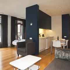 Отель Las Ramblas Suites Барселона в номере