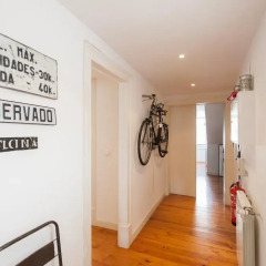 Отель Feels Like Home Trendy Bairro Alto Rooftop интерьер отеля