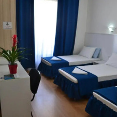 Отель Central Hotel Албания, Тирана - отзывы, цены и фото номеров - забронировать отель Central Hotel онлайн комната для гостей фото 4