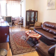 Отель FlatsInYerevan - Apartments on Tpagrichner Street Армения, Ереван - отзывы, цены и фото номеров - забронировать отель FlatsInYerevan - Apartments on Tpagrichner Street онлайн интерьер отеля