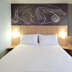 Отель ibis Barcelona Meridiana 2* Стандартный номер двуспальная кровать фото 6