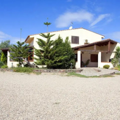 Отель Agriturismo Terra Noas Ористано парковка
