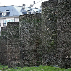 Отель Albergue Lug2 Луго парковка