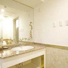 Hotel Imalle Yokohama Isezakicho - Hostel Номер Делюкс с двуспальной кроватью фото 14