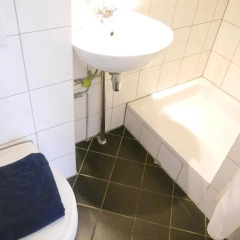 Отель Prinsenhof Amsterdam Нидерланды, Амстердам - отзывы, цены и фото номеров - забронировать отель Prinsenhof Amsterdam онлайн ванная