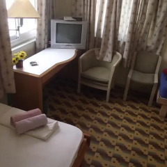 Momos Hostel Стандартный номер с различными типами кроватей фото 8