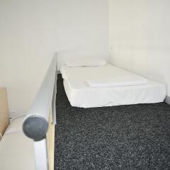 Hostel N1 Кровать в мужском общем номере фото 7
