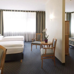 Hollywood Media Hotel 4* Стандартный номер разные типы кроватей