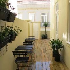 Отель Oporto Downtown