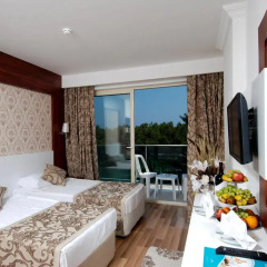 Maya World Hotel 4* Стандартный номер с двуспальной кроватью