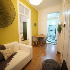 Отель Lisbon Charming Apartments - Chiado Португалия, Лиссабон - отзывы, цены и фото номеров - забронировать отель Lisbon Charming Apartments - Chiado онлайн комната для гостей фото 5