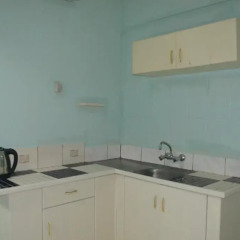 Grand Melanesian Hotel 2* Кровать в общем номере с двухъярусной кроватью
