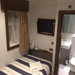 Отель Leisure Inn 2* Стандартный номер с различными типами кроватей фото 6