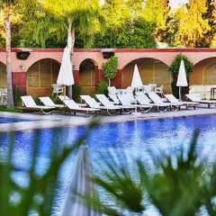 Отель Le Fitness Club Hôtel - A Wellness Retreat бассейн
