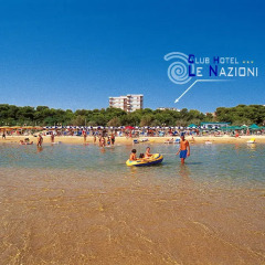 Club Hotel Le Nazioni пляж