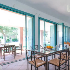 Отель Casas Bohemian Villa Roche Испания, Кониль-де-ла-Фронтера - отзывы, цены и фото номеров - забронировать отель Casas Bohemian Villa Roche онлайн питание
