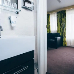Lorne Hotel Glasgow 3* Стандартный номер с двуспальной кроватью фото 8