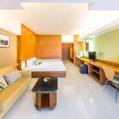 Апартаменты Laemtong Serviced Apartment Улучшенная студия с различными типами кроватей