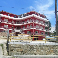 Отель Hostal Montreal Стандартный номер с двуспальной кроватью фото 14