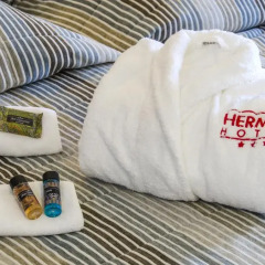 Hermes Hotel 3* Улучшенный номер фото 2
